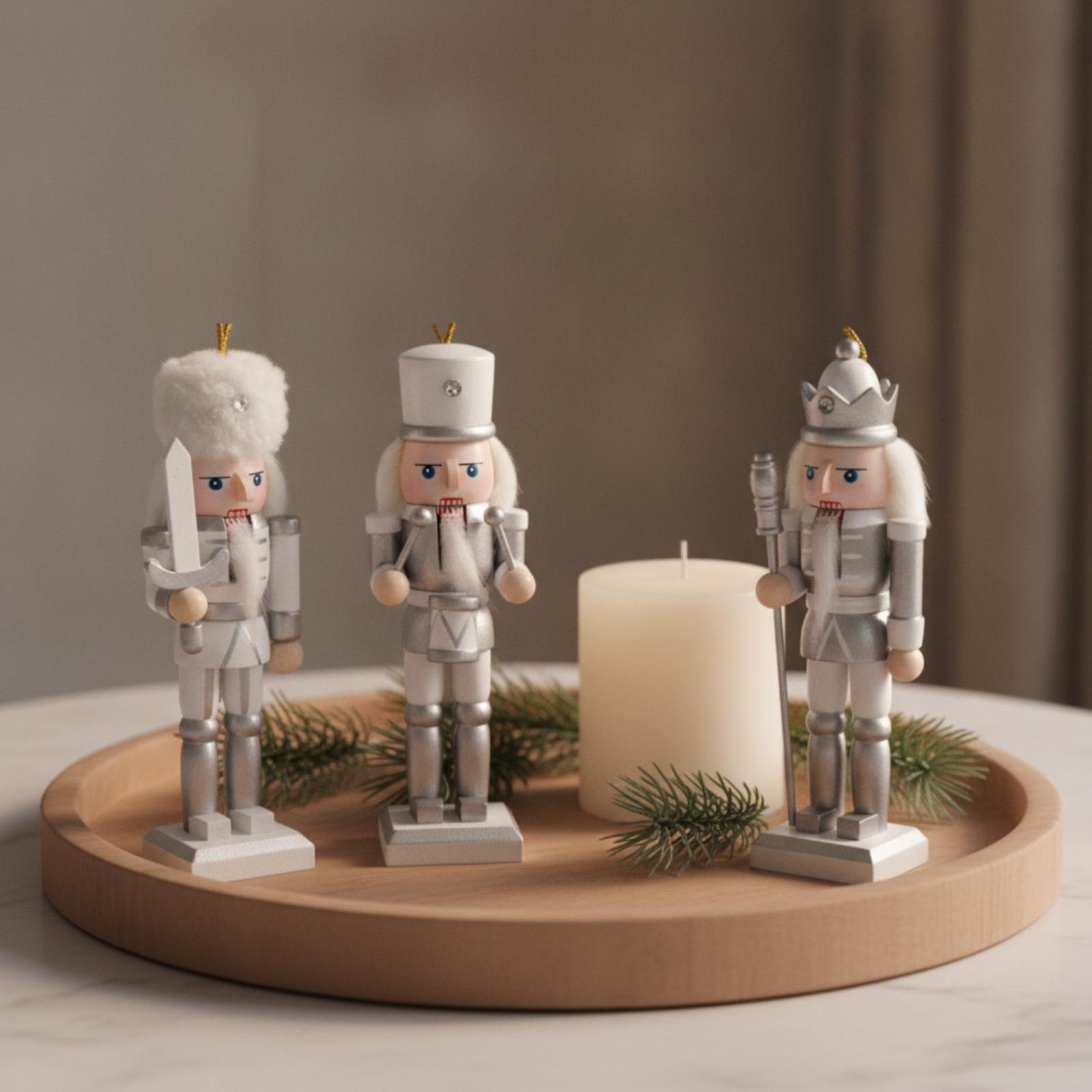 Nutcracker Figurine - Figurin Kayu Penjaga Pemecah Kacang dengan